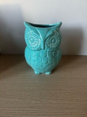 Turquoise Ceramic Owl Vase